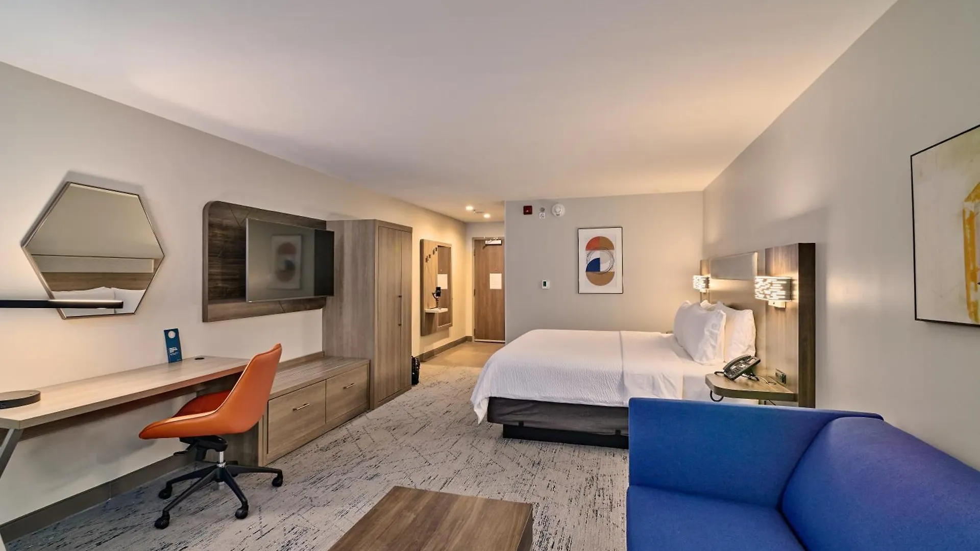 Holiday Inn Express & Suites Diamond By Ihg Stubbs Hotel