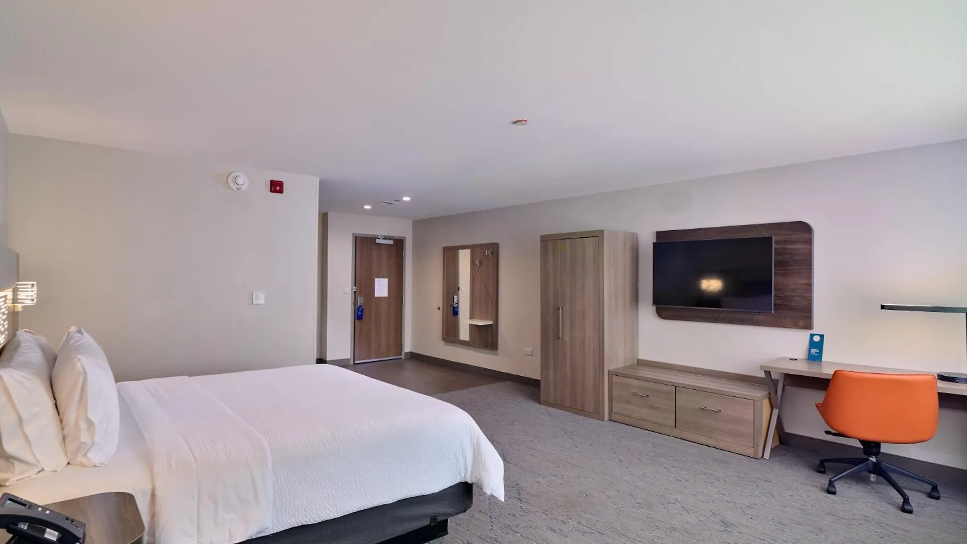 Hotel Holiday Inn Express & Suites Diamond By Ihg Stubbs Saint Vincent and the Grenadines